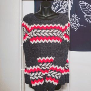 American Eagle patterned knit sweater medium